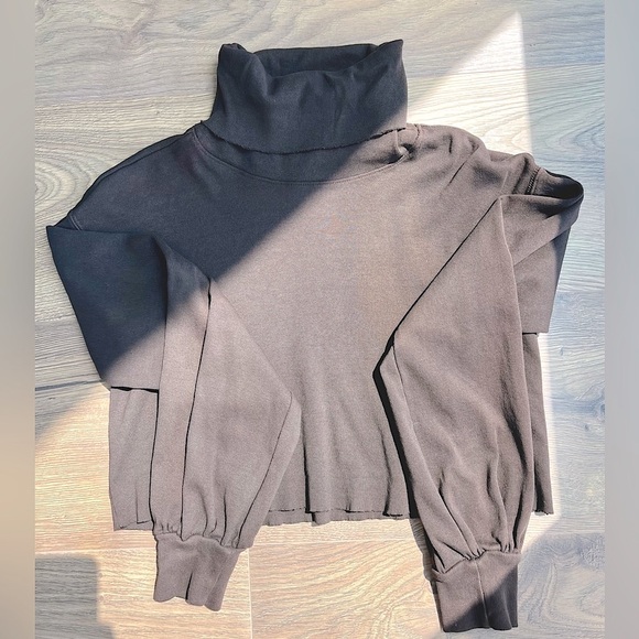 Free People Tops - FREE PEOPLE | NWOT brown beach slouchy pullover turtleneck